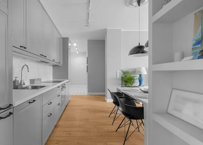 Unitapartament Delux Centrum Blisko Plac Zbawiciela Hala Koszyki Metro Politechnika Jest To Elegancki I Wygodny Na I W Warszawie - Zapraszamy *