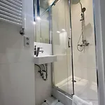 Unitapartament Delux Centrum Blisko Plac Zbawiciela Hala Koszyki Metro Politechnika Jest To Elegancki I Wygodny Na I W Warszawie - Zapraszamy * Warszawa
